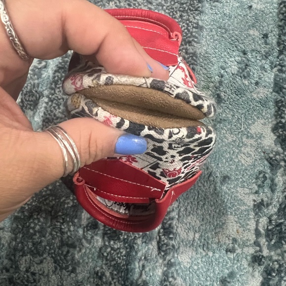 Moccasins - Picture 2 of 3